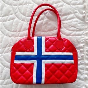 NWOT Laila Essence of Norway Quilted Norwegian Flag Bag
